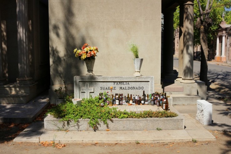2327 Santiago Chile general cemetery